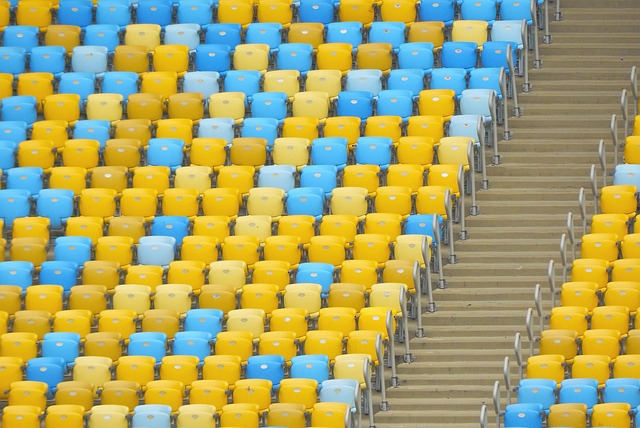 也是对年轻 也是对年轻